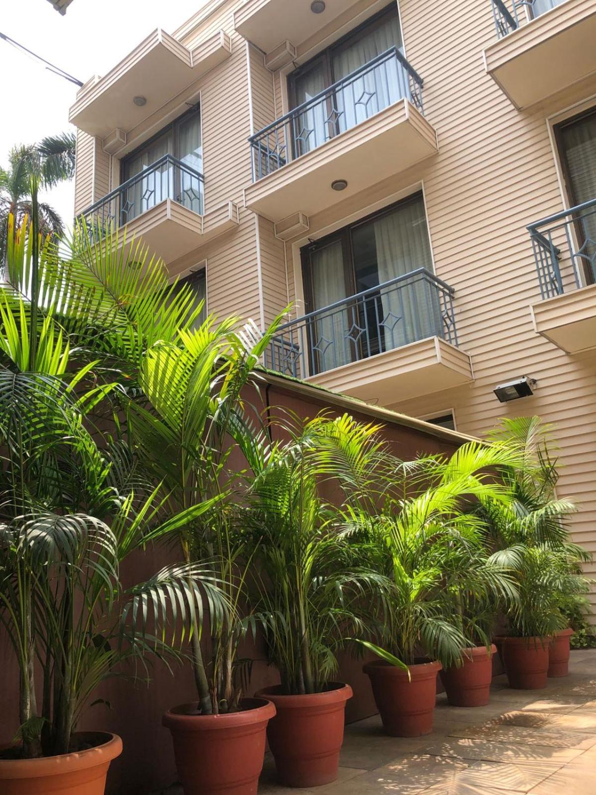 Uds Villa Scandinavian B&B - Next To Vfs New Delhi Exteriör bild